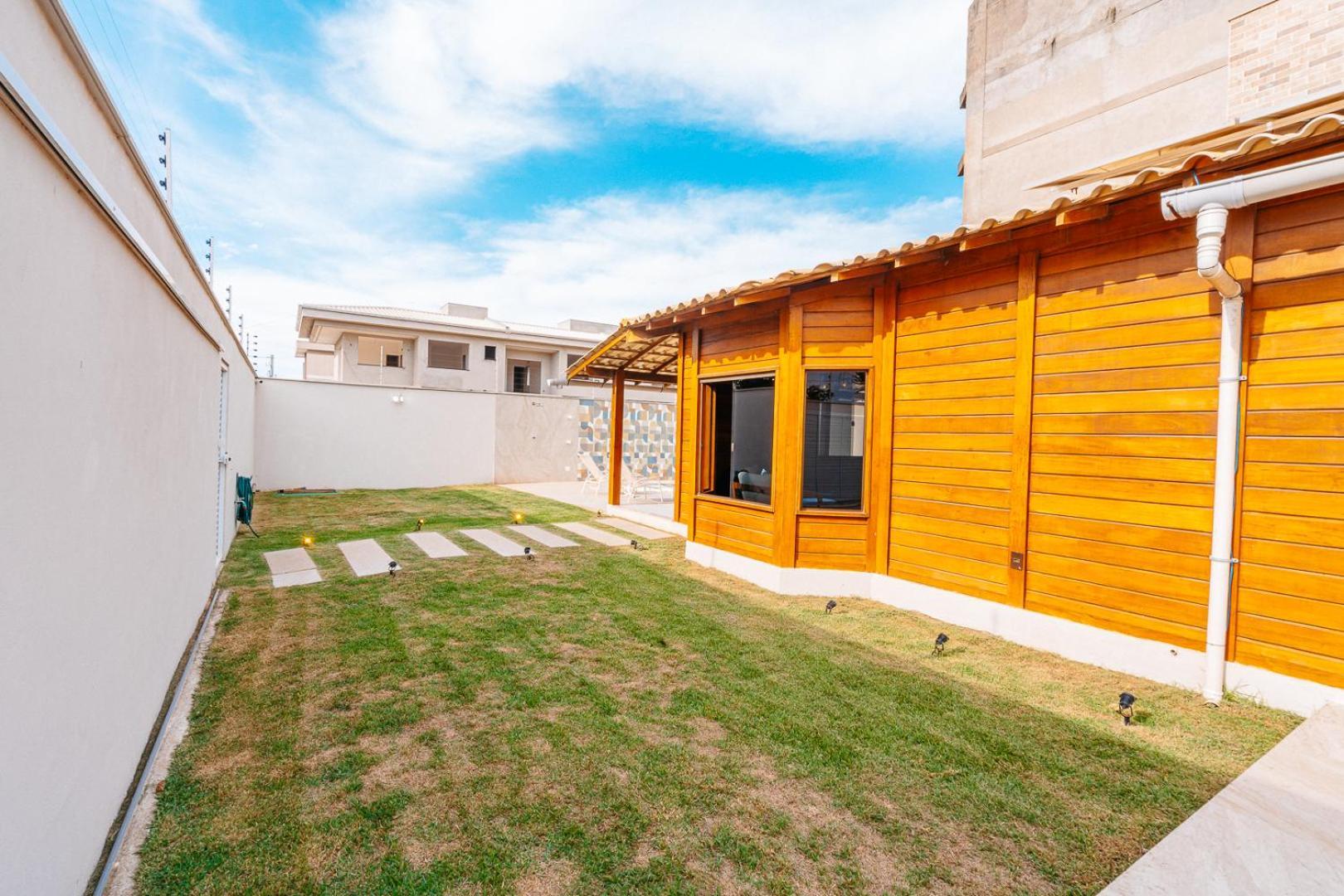 Casadecastelhanos, Quadra Do Mar De Castelhanos, 4 Suites Com Ar, Churrasqueira, Piscina, Hidromassagem, Cozinha Integrada Gourmet Ideal Para Familia E Amigos 安谢塔 外观 照片