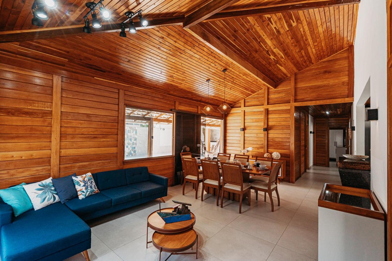 Casadecastelhanos, Quadra Do Mar De Castelhanos, 4 Suites Com Ar, Churrasqueira, Piscina, Hidromassagem, Cozinha Integrada Gourmet Ideal Para Familia E Amigos 安谢塔 外观 照片